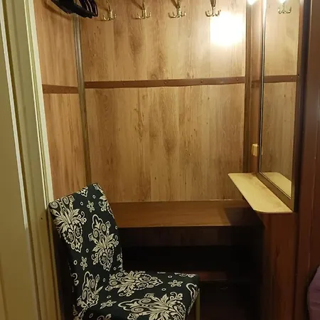 Apartment Cubby Center Wifi Work Study Rest Riga
