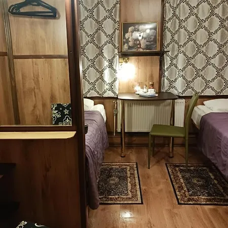 Cubby Center Wifi Work Study Rest Apartment